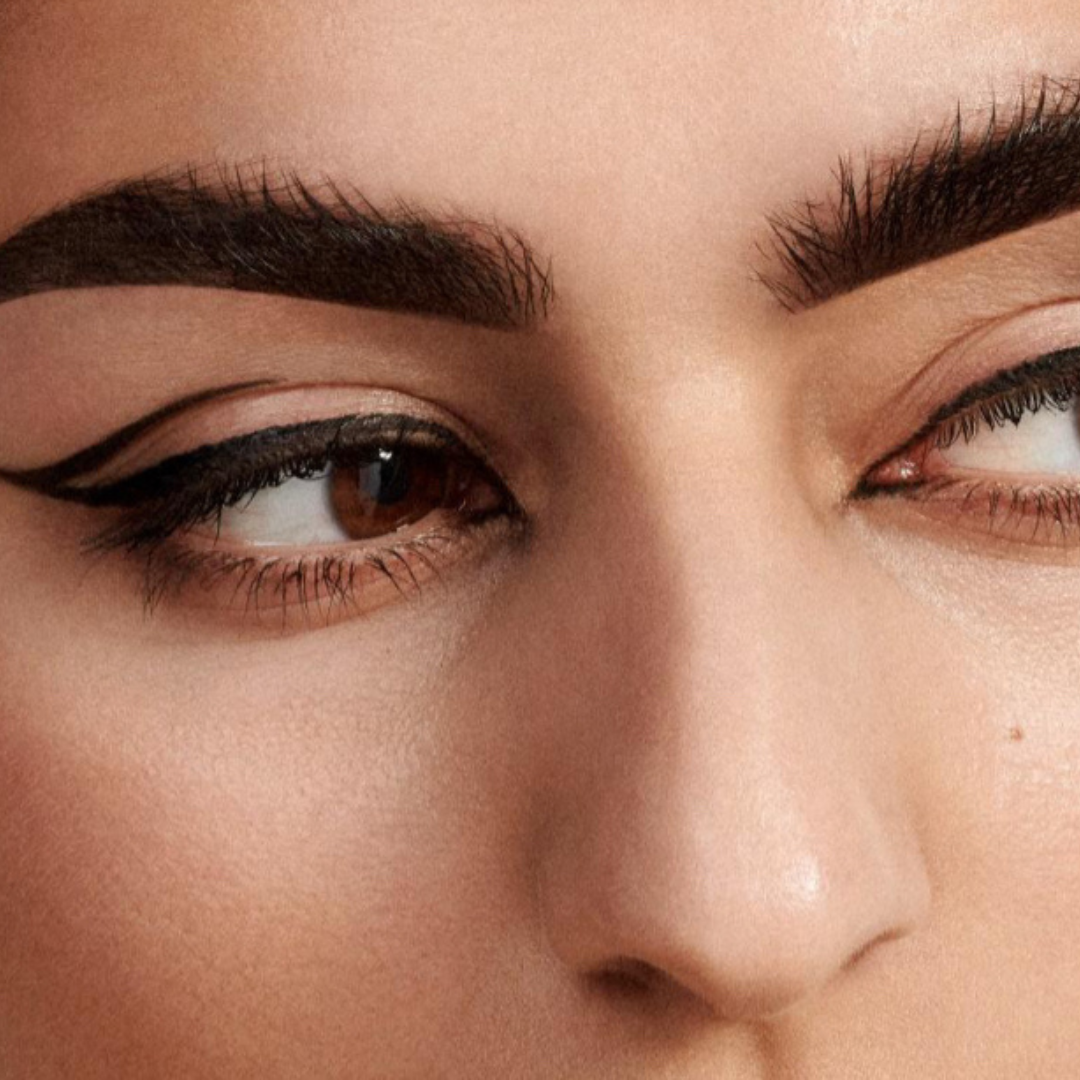 The Ultimate Guide to Maintaining Tinted Brows for the Festive Season with Supercilium