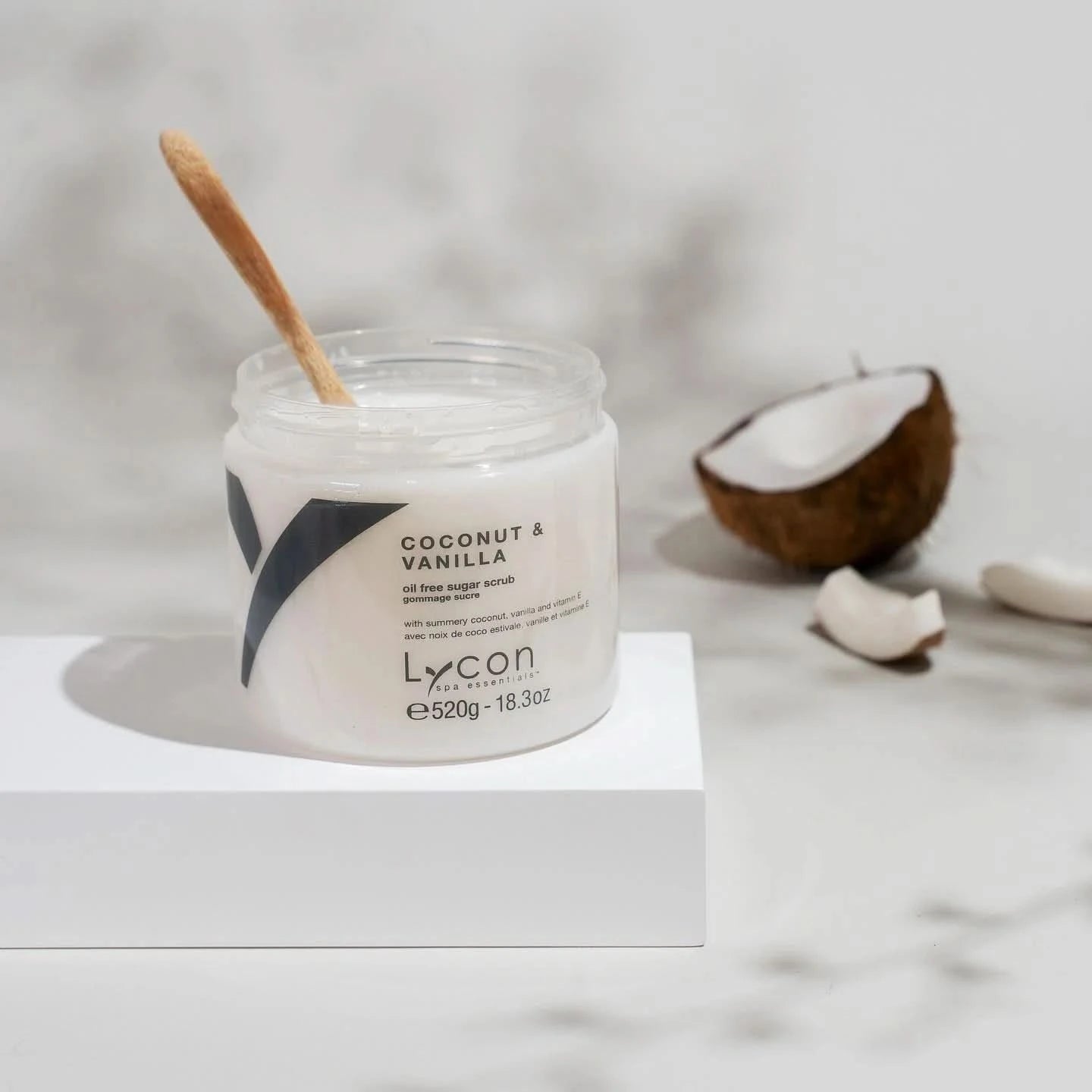 Coconut and Vanilla Sugar Scrub - 520g