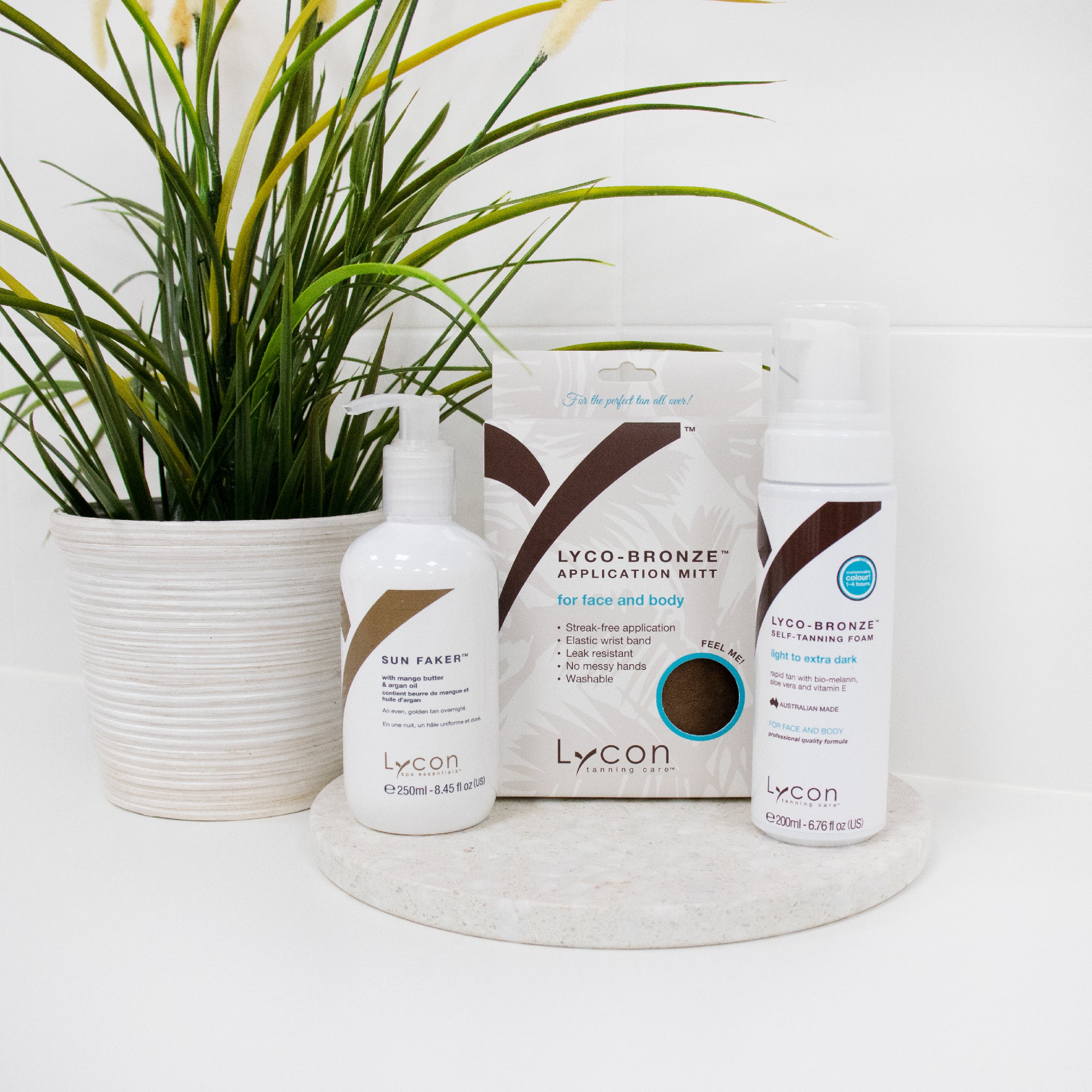 Lyco-Bronze Tanning Starter Kit for Professionals
