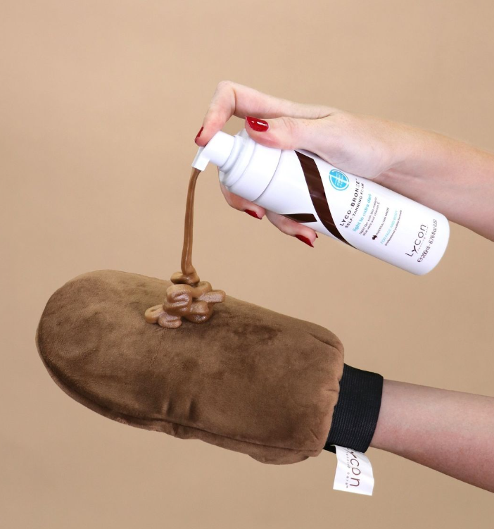 Lyco-Bronze Tanning Foam + Tanning Mitt