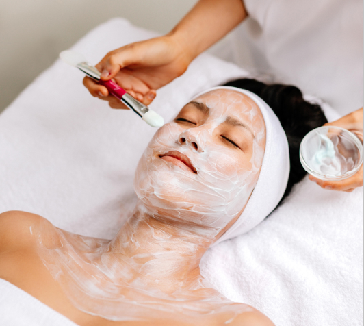 Elevate the Salon Facial Experience with LYCON Skin: The Art of Effortless Skincare