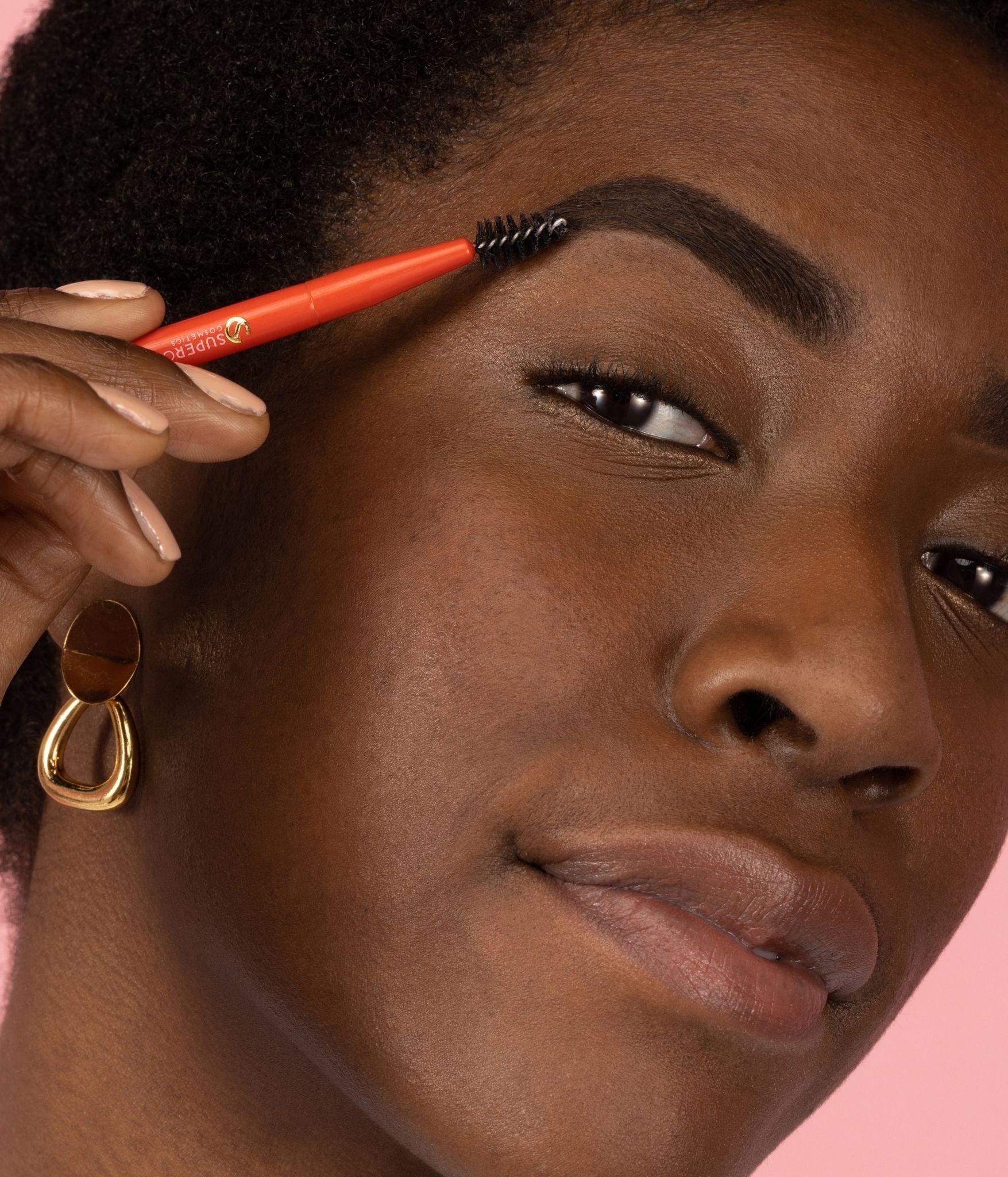 Well defined look with Brow Control